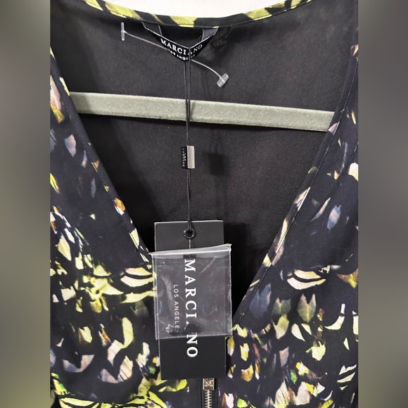NWT Marciano Dress - Picture 6 of 10